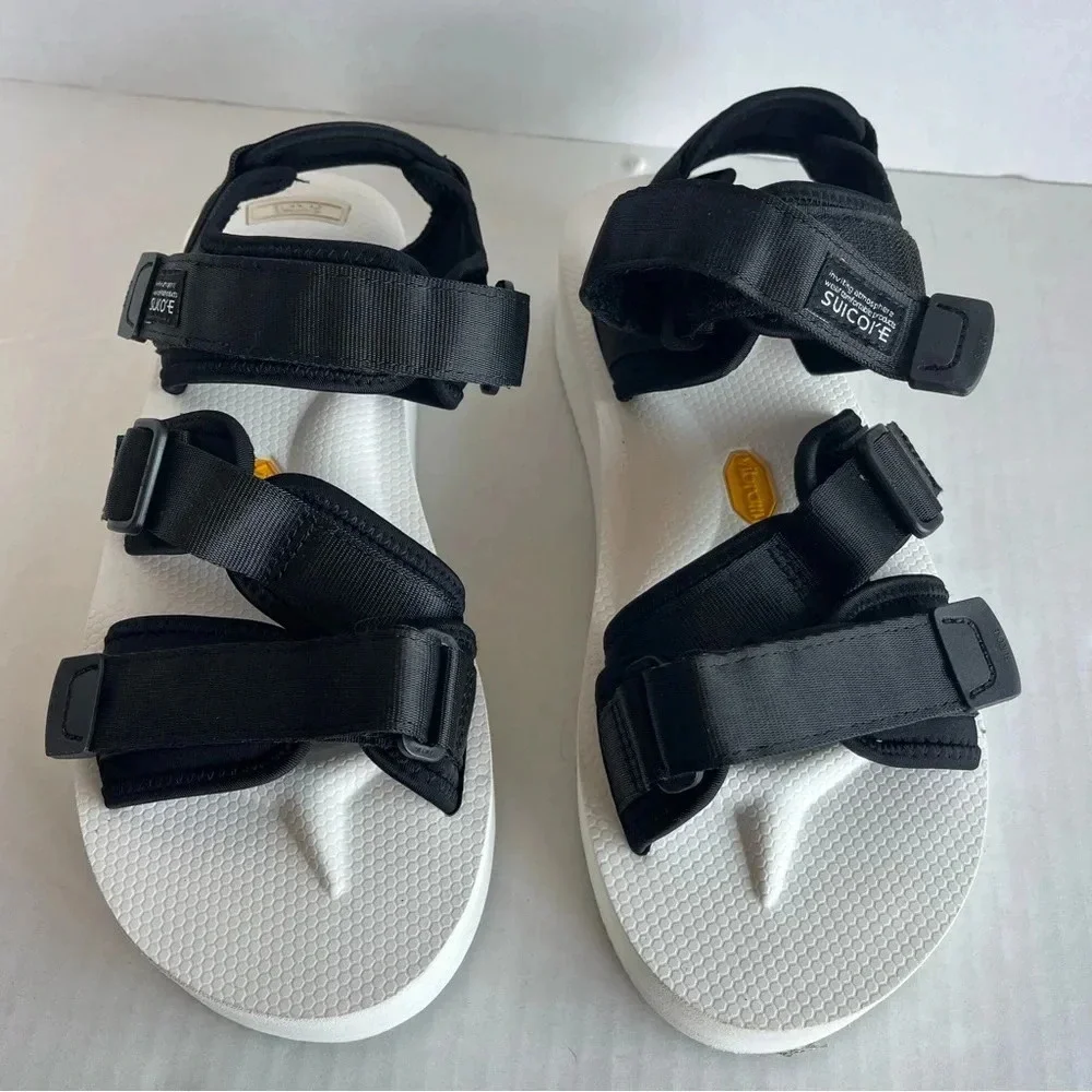 SUICOKE DEPA V2 Unisex Black and Withe Sandals Women size 12 Men size 10